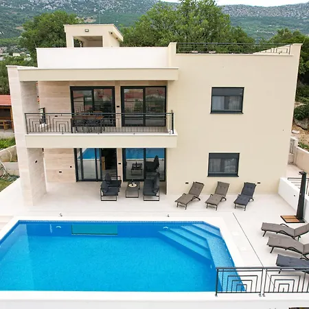 Luxury Providenza * Kaštela