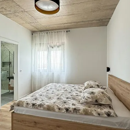 Luxury Providenza *